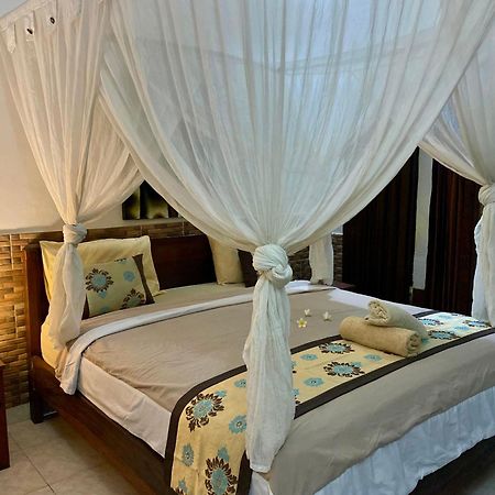 Zoe Bungalows Гілі-Траванган Екстер'єр фото